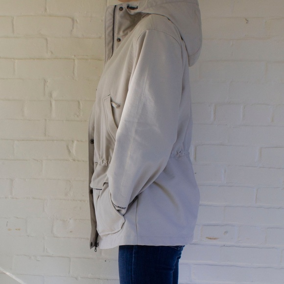 Feather White Classic All Weather Woolrich Coat - Picture 5 of 8
